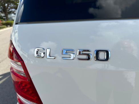 Used 2010 Mercedes-Benz GL 550 GL 550 Sport Utility 4D image 8