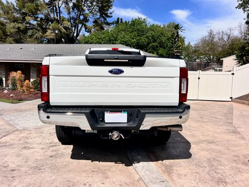 Used 2022 Ford F350 Lariat w/ Lariat Ultimate Package image 6