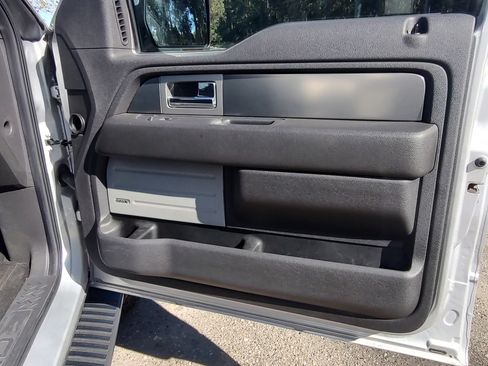 Used 2014 Ford F150 FX4 w/ Equipment Group 402A Luxury image 10