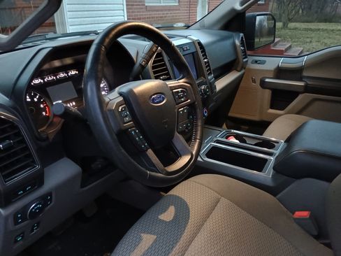 Used 2019 Ford F150 XLT w/ Equipment Group 302A Luxury image 10