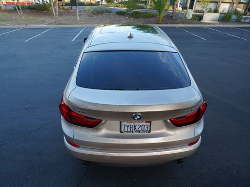 Used 2014 BMW 535i Gran Turismo image 8