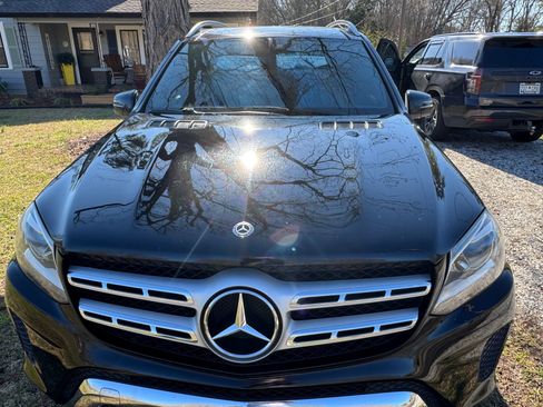 Used 2018 Mercedes-Benz GLS 450 4MATIC image 2