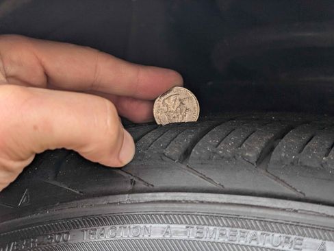 Used 2000 Cadillac Eldorado Touring image 13