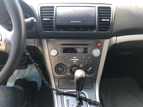 Used 2009 Subaru Legacy 2.5i Special Edition image 9