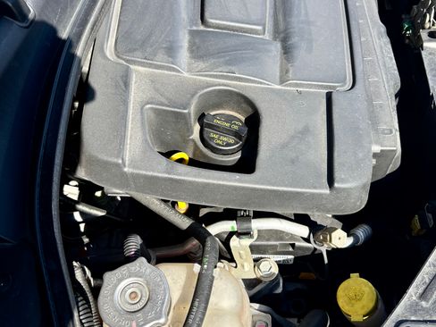 Used 2015 FIAT 500 Pop image 30