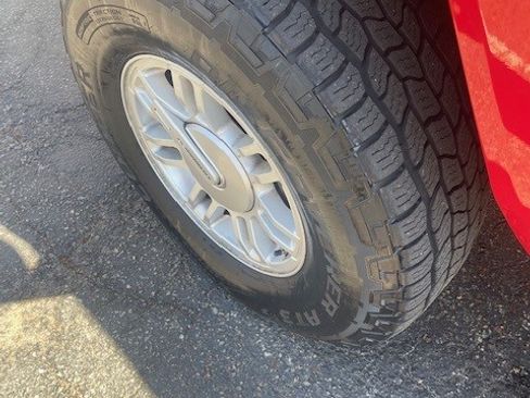 Used 2010 HUMMER H3 image 22