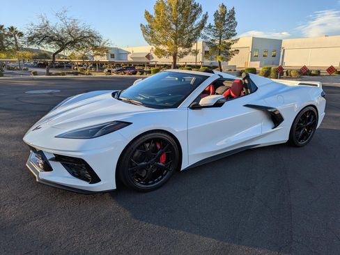 Used 2022 Chevrolet Corvette Stingray Premium Conv w/ Z51 Performance Package image 1