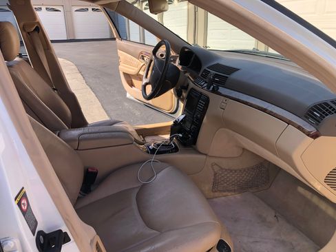 Used 2000 Mercedes-Benz S 500 S 500 Sedan 4D image 9