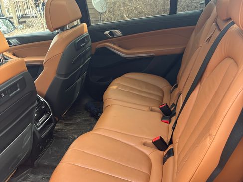 Used 2021 BMW X7 xDrive40i image 9