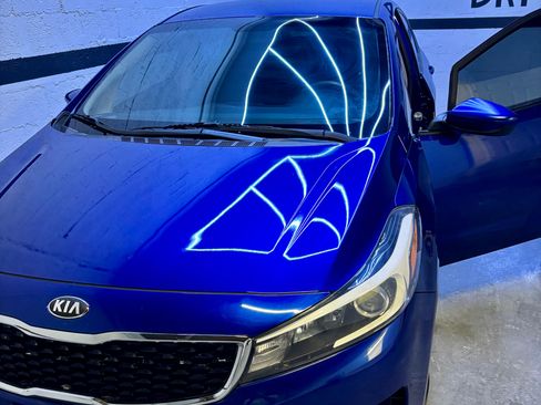 Used 2018 Kia Forte LX image 1