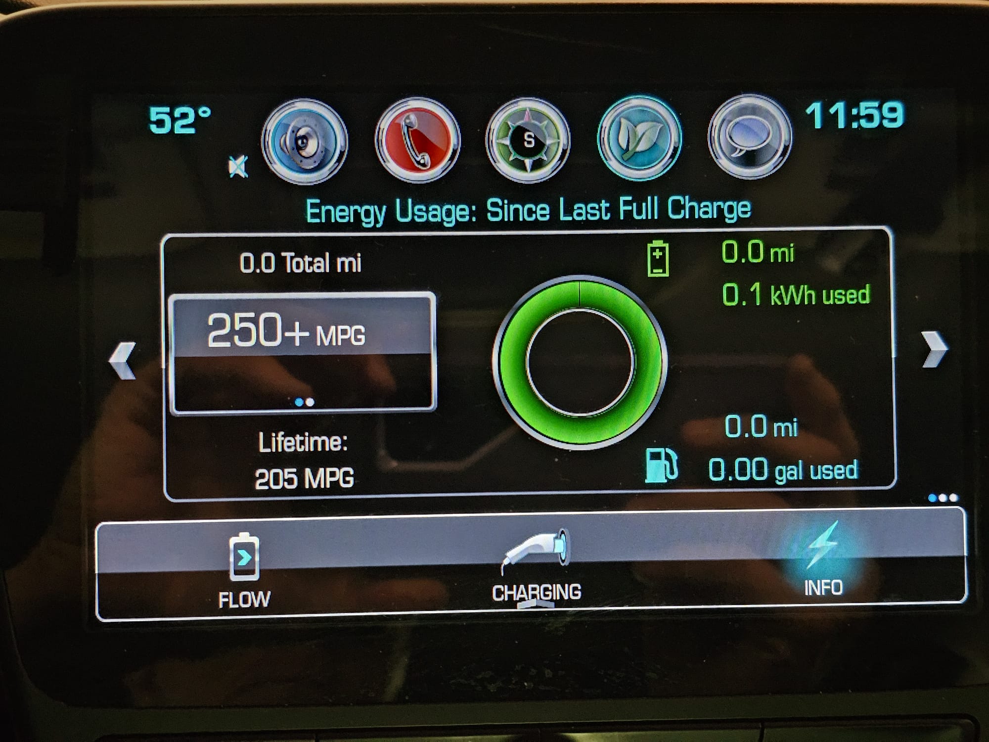 Used 2017 Chevrolet Volt LT w/ Comfort Package FWD image 16