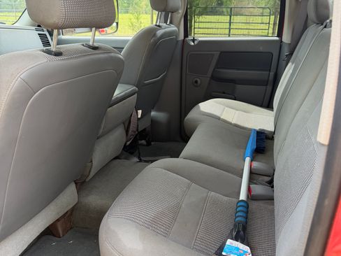 Used 2006 Dodge Ram 3500 Truck SLT image 11