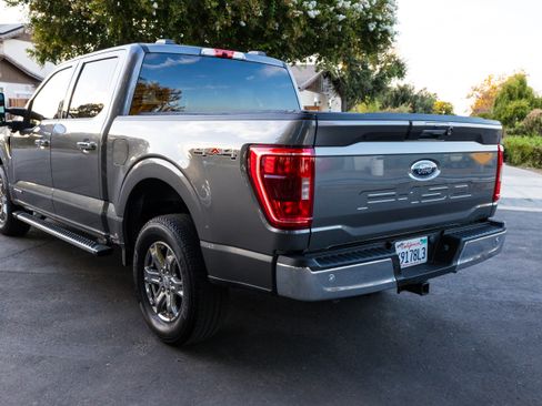 Used 2022 Ford F150 4x4 SuperCrew Hybrid image 5