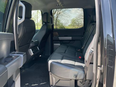 Used 2023 Ford F350 Lariat w/ Lariat Ultimate Package AWD/4WD image 8