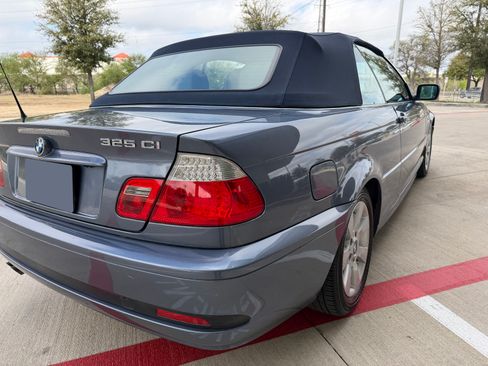 Used 2005 BMW 325Ci Convertible image 12