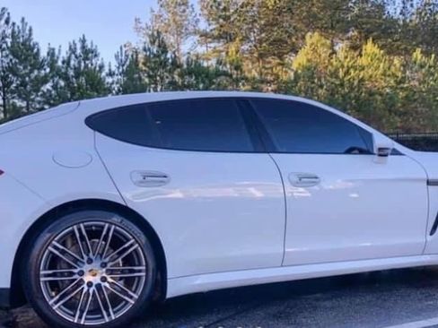 Used 2016 Porsche Panamera Edition RWD image 1