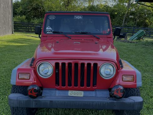 Used 1997 Jeep Wrangler SE AWD/4WD image 8