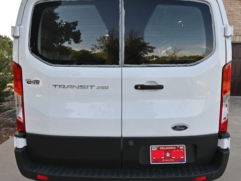 Used 2023 Ford Transit 250 Low Roof w/ Exterior Upgrade Package RWD image 5