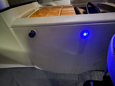 Used 2007 Chrysler Aspen Limited image 13