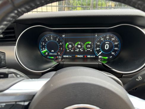 Used 2018 Ford Mustang Premium w/ Equipment Group 201A RWD image 12