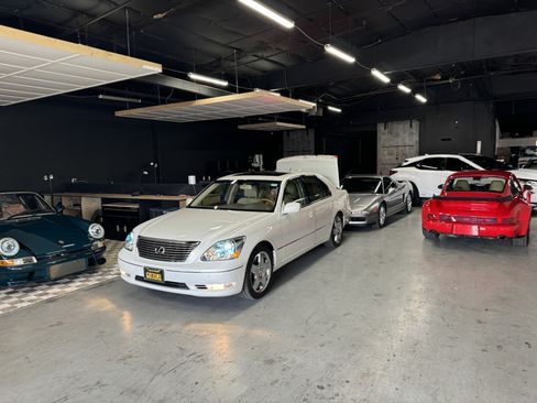 Used 2005 Lexus LS 430 image 12