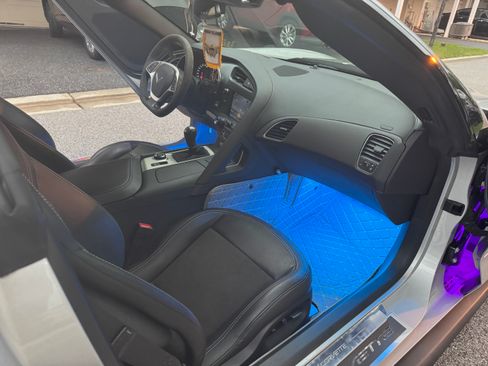 Used 2019 Chevrolet Corvette Stingray Coupe w/ 2LT Preferred Equipment Group image 15