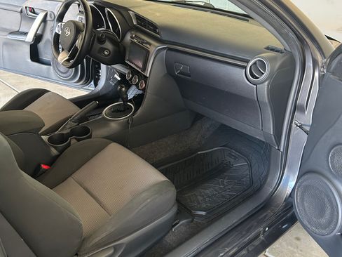 Used 2015 Scion tC FWD image 13