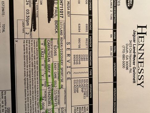 Used 2017 Land Rover Discovery Sport SE image 23