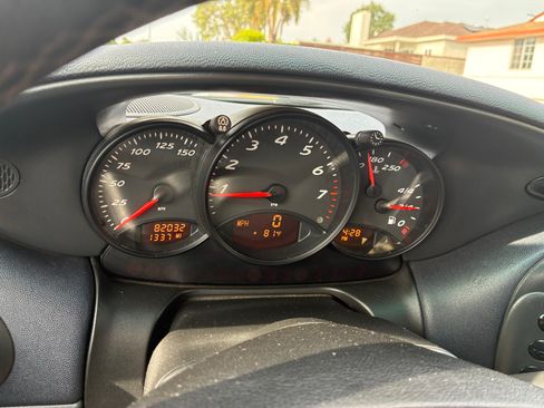 Used 1999 Porsche Boxster RWD image 22