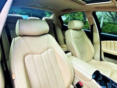 Used 2011 Maserati Quattroporte S image 10