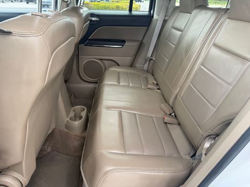 Used 2013 Jeep Patriot Limited w/ Sun/Sound Group image 10