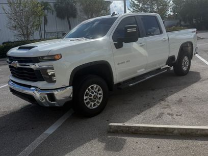 Used 2024 Chevrolet Silverado 2500 LT