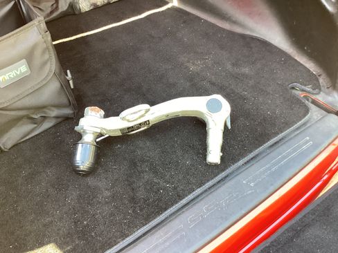 Used 2004 Chevrolet SSR w/ Preferred Equipment Group image 8