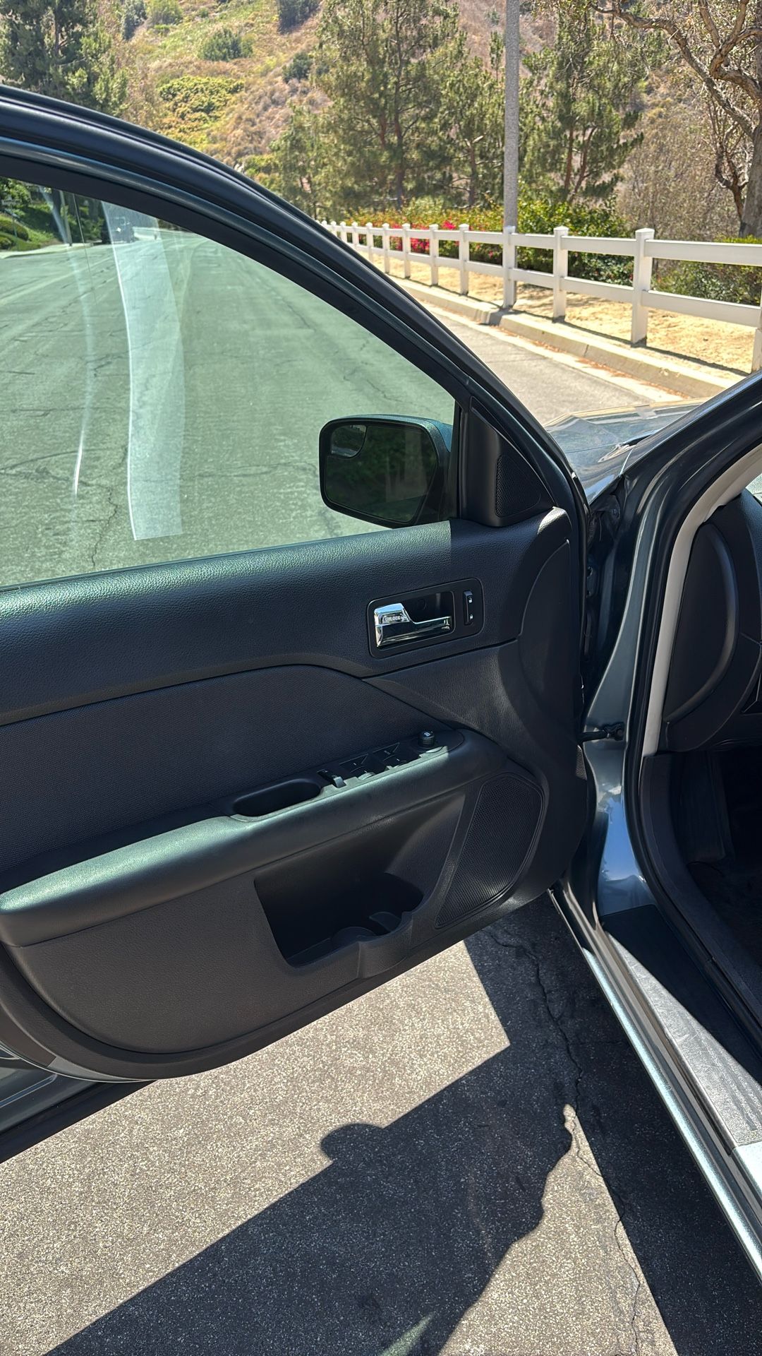 Used 2012 Ford Fusion SE FWD image 4