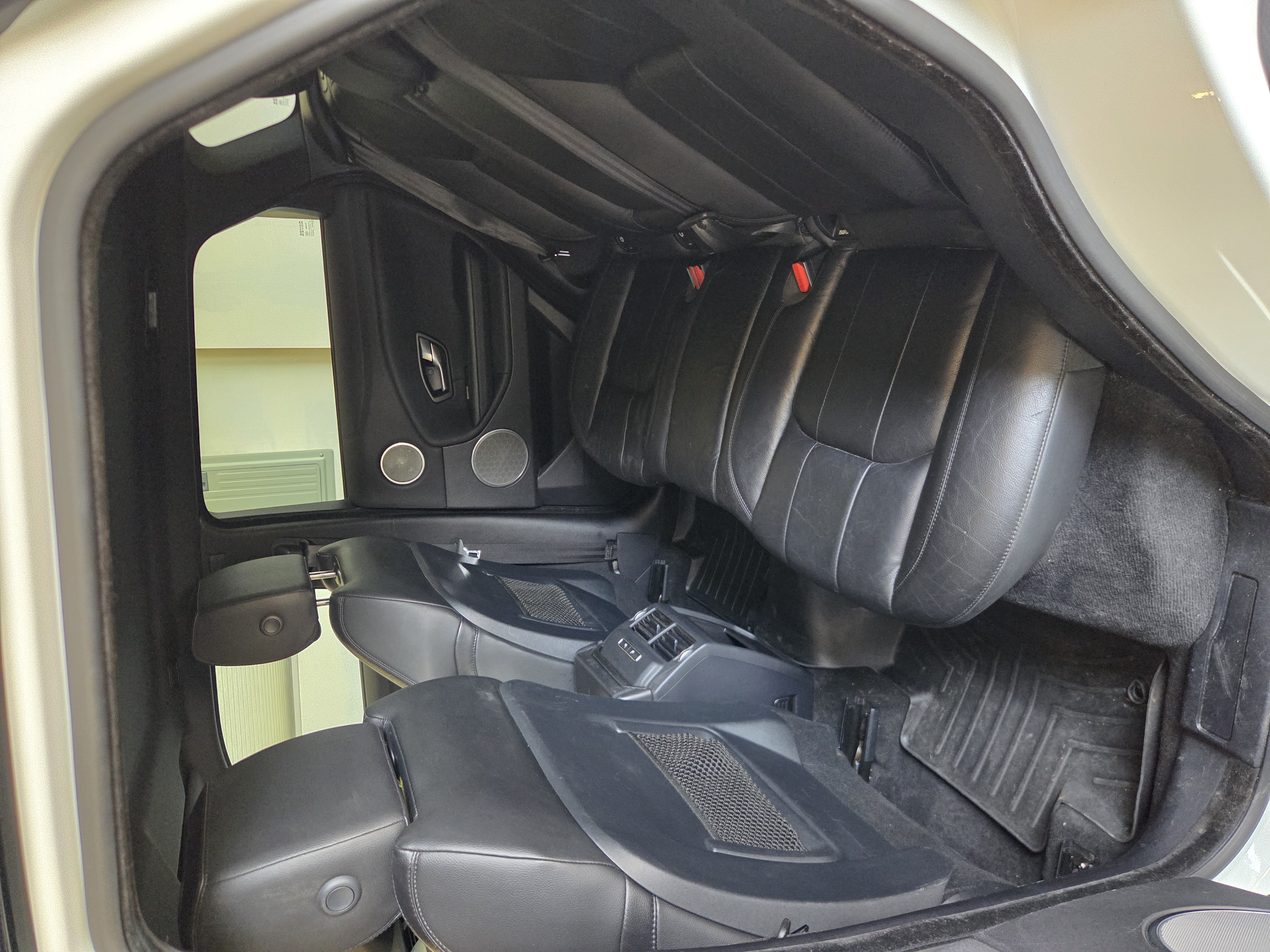 Used 2017 Land Rover Range Rover Evoque SE AWD/4WD image 12