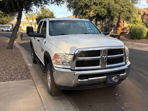 Used 2018 RAM 2500 Tradesman w/ Chrome Appearance Group image 2