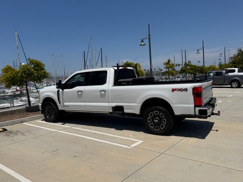Used 2023 Ford F250 Platinum AWD/4WD image 22
