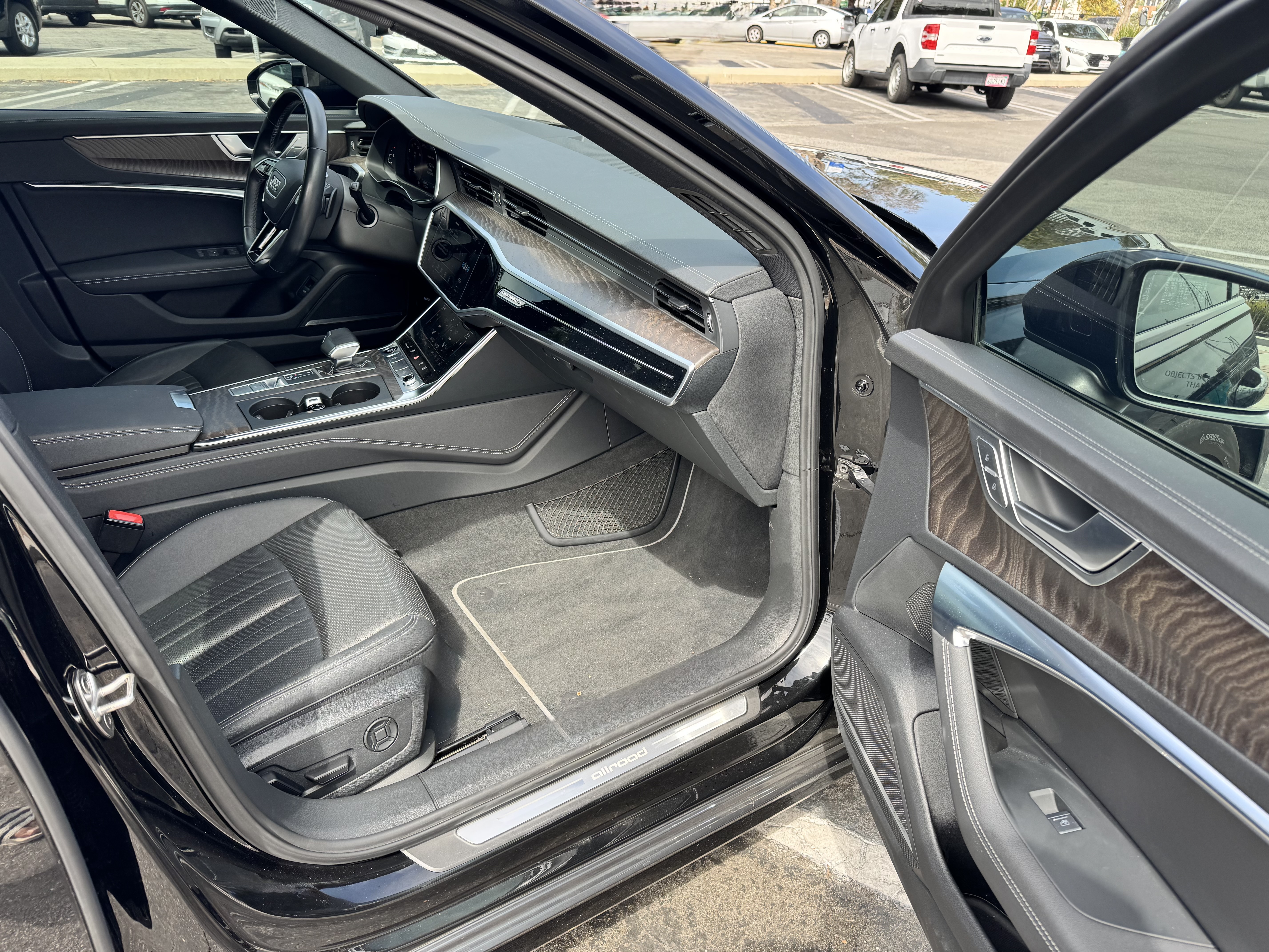 Used 2022 Audi A6 3.0T allroad Premium Plus w/ Executive Package AWD/4WD image 9