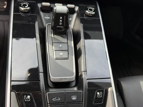 Used 2020 Porsche 911 Carrera 4S image 23