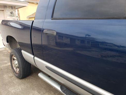 Used 2007 Dodge Ram 3500 Truck SLT image 4