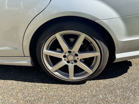 Used 2014 Mercedes-Benz C 300 4MATIC Sedan image 6