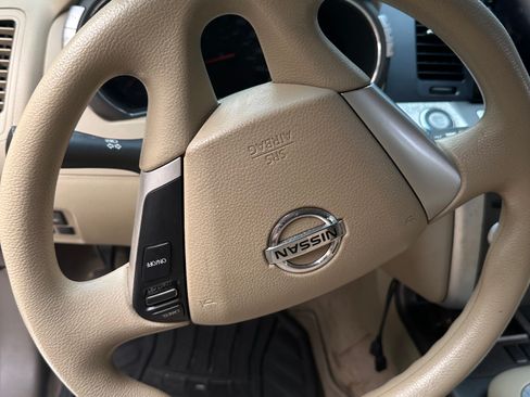 Used 2013 Nissan Murano S image 11