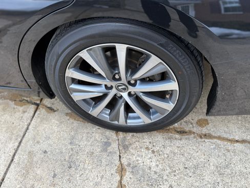 Used 2021 Lexus ES 350 w/ Premium Package image 27