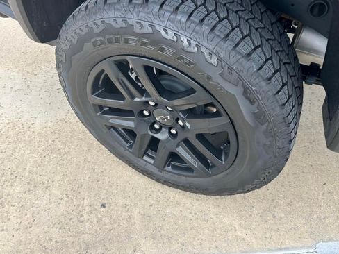 Used 2023 Chevrolet Colorado Trail Boss w/ Advanced Trailering Package image 17