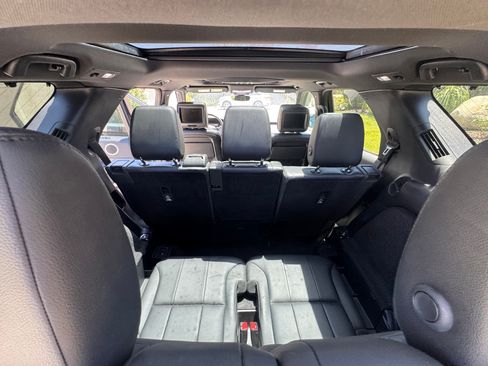 Used 2019 Land Rover Discovery HSE AWD/4WD image 13