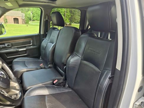 Used 2014 RAM 2500 Power Wagon Laramie AWD/4WD image 8