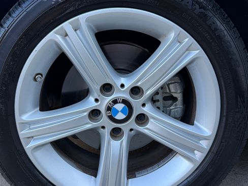 Used 2015 BMW 320i Sedan image 10