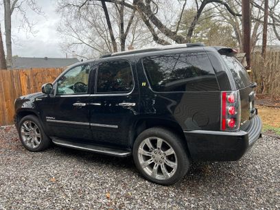 Used 2010 GMC Yukon Denali