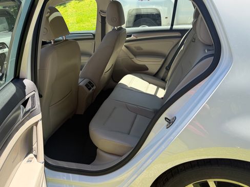 Used 2015 Volkswagen Golf SE FWD image 5
