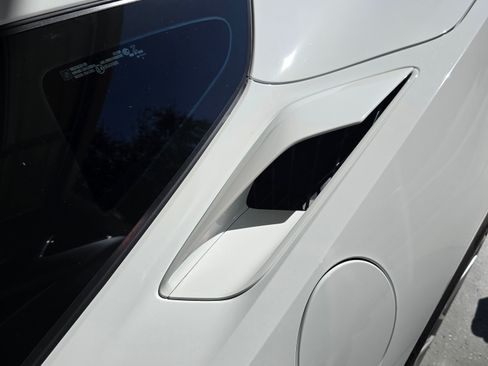 Used 2015 Chevrolet Corvette Stingray Coupe w/ 3LT Preferred Equipment Group image 21